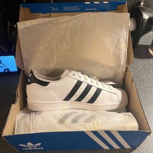 Adidas Superstars